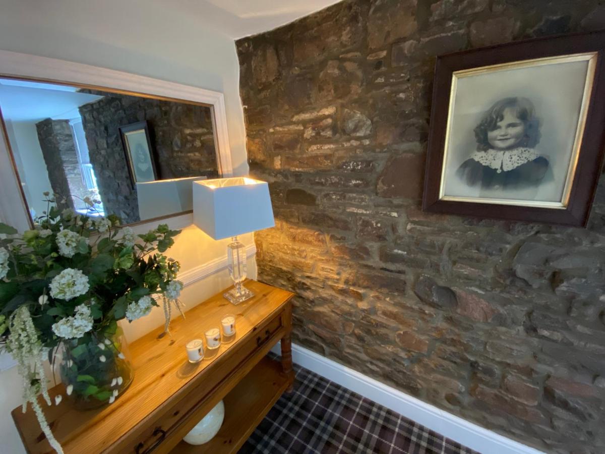 Rooms At The Usk Talybont-on-Usk Exterior photo