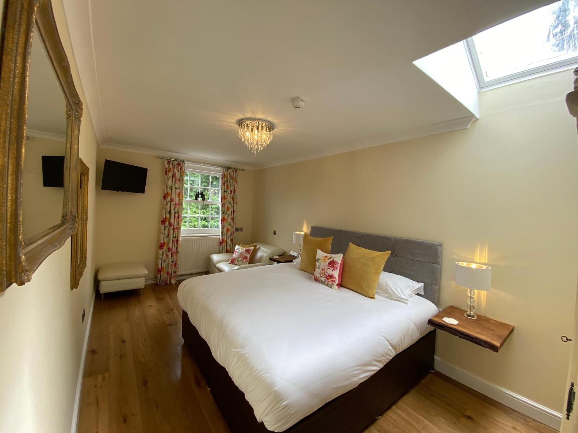 Rooms At The Usk Talybont-on-Usk Room photo